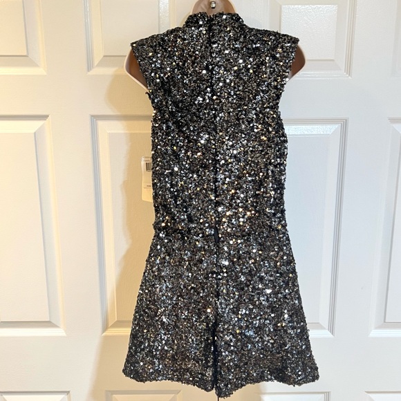 NWT-French Connection-Party~Club Night- Black Sequin Deep Cowl Neck Romper-Sz 4 - Picture 6 of 8